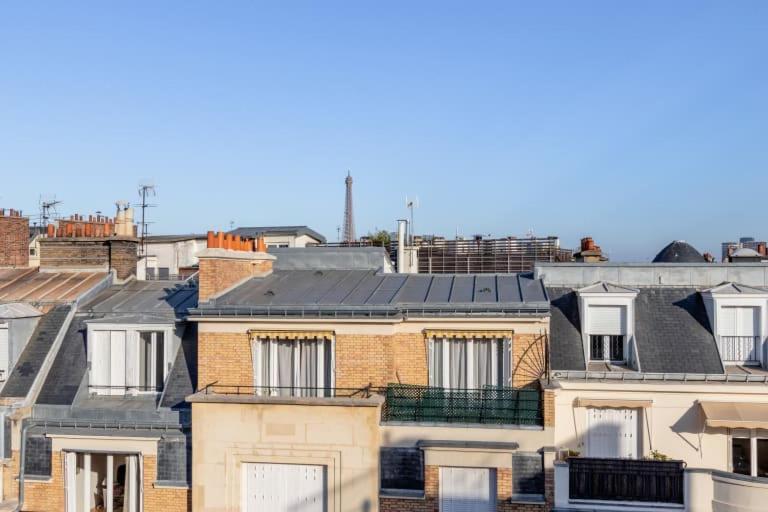 Guestready - Appartement Terrasse Vue Tour Eiffel Paris Dış mekan fotoğraf