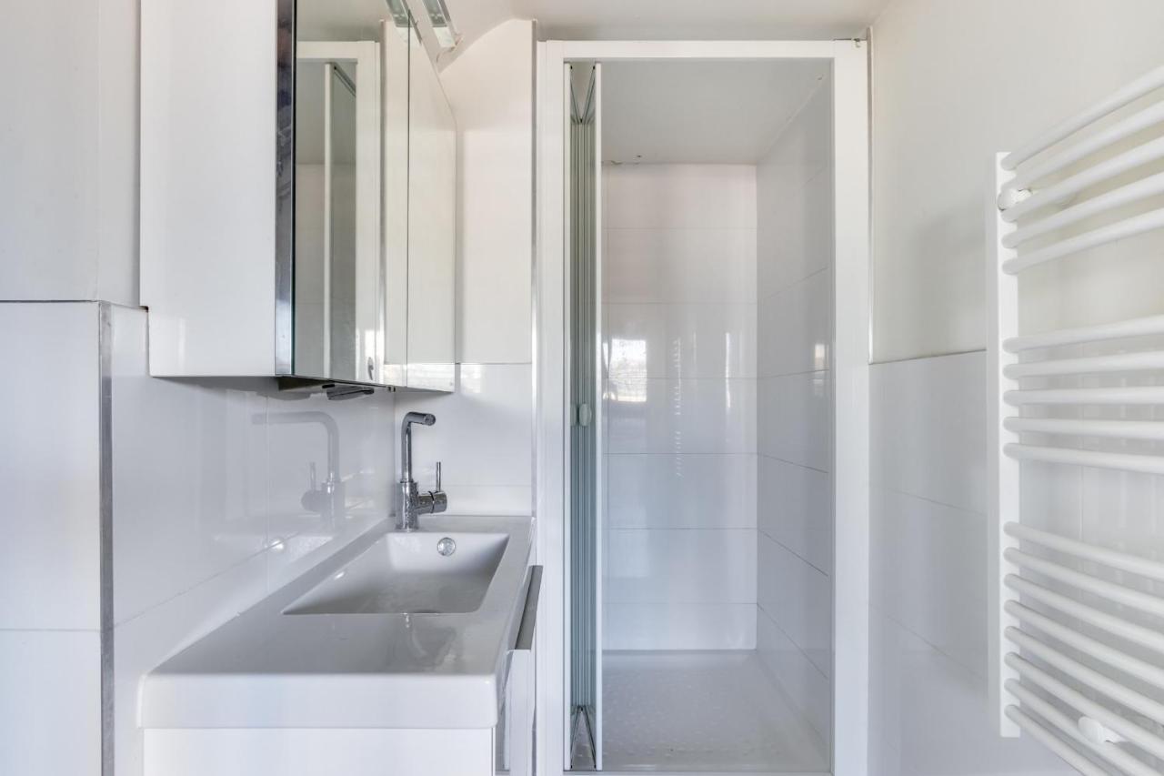 Guestready - Appartement Terrasse Vue Tour Eiffel Paris Dış mekan fotoğraf